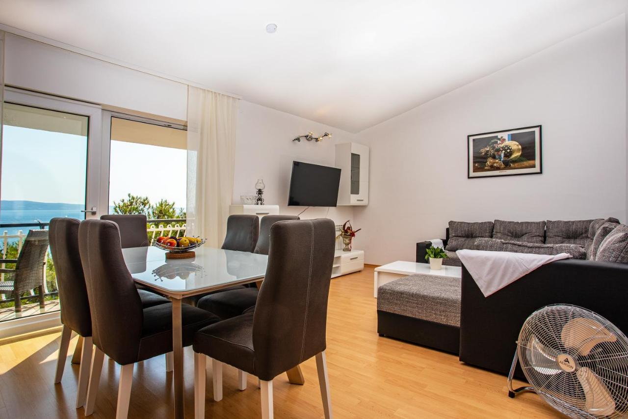 Apartments Adisa Omiš Buitenkant foto